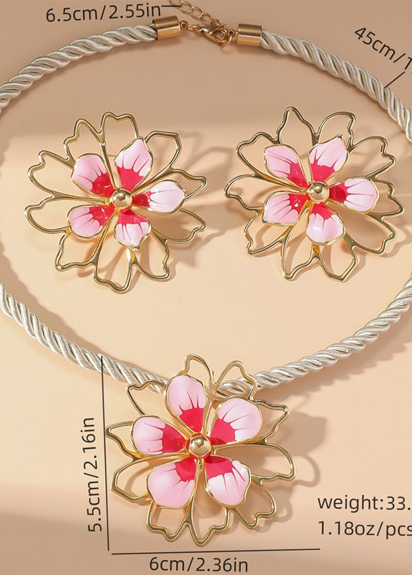 Colorful Flower Vintage Necklace