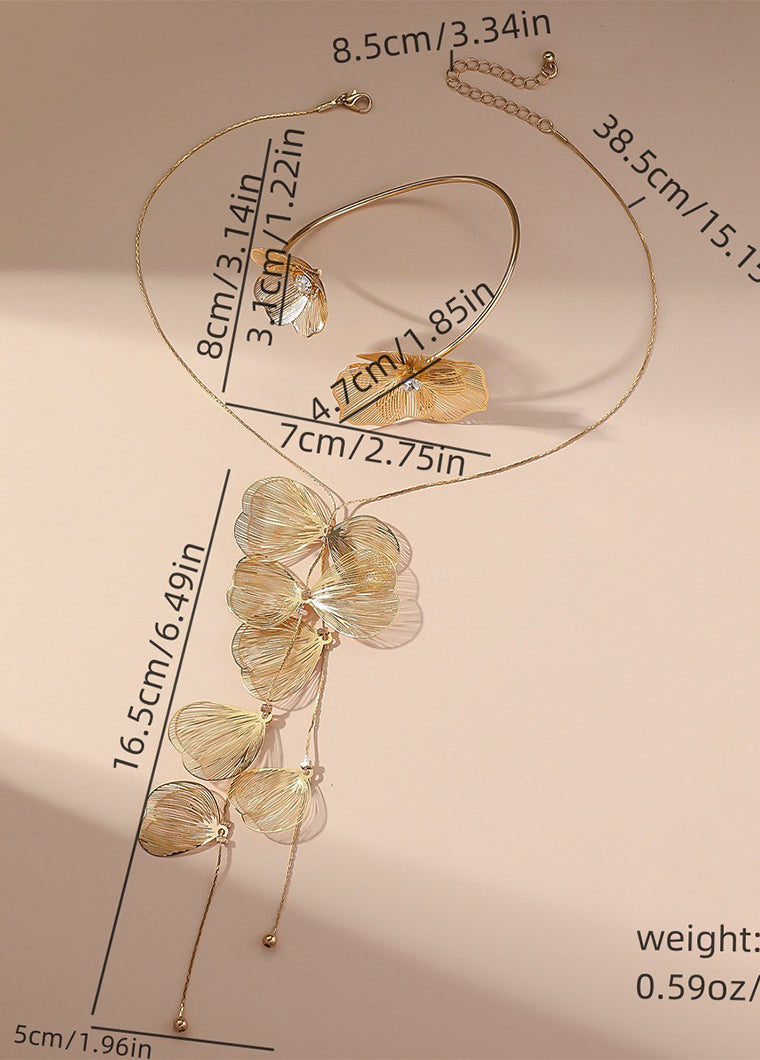 Vintage Flower Necklace