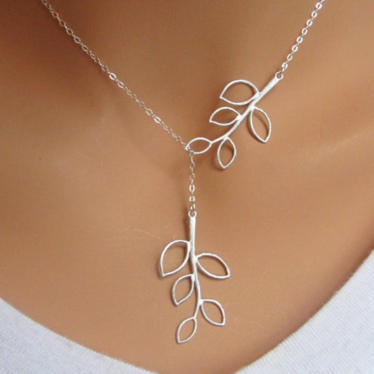 Silver Mini Leaf Pendant Necklace - fashionyanclothes