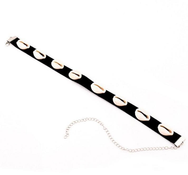 Sheel Embellished Black Choker Necklace for Woman - fashionyanclothes